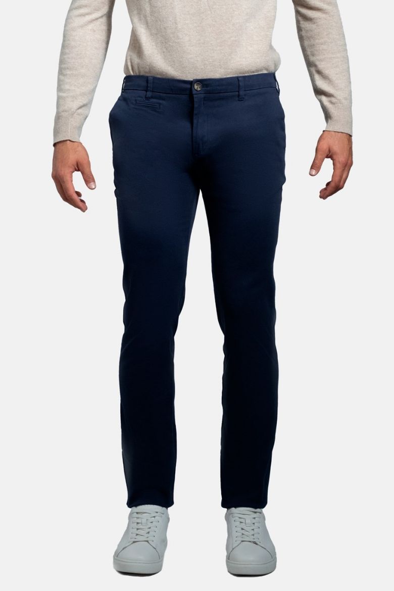 Imagen de Chino casual trousers in twill cotton, solid color, regular fit.