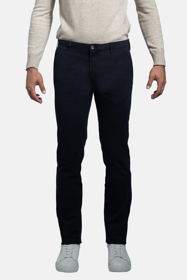 Imagen de Chino casual trousers in twill cotton, solid color, regular fit.