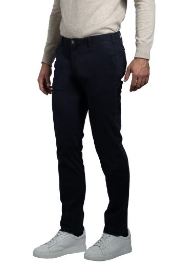 Imagen de Chino casual trousers in twill cotton, solid color, regular fit.