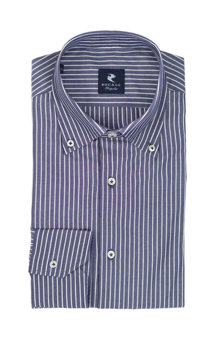 Imagen de CAMISA DE POPELINA A RAYAS CON CUELLO BUTTON DOWN