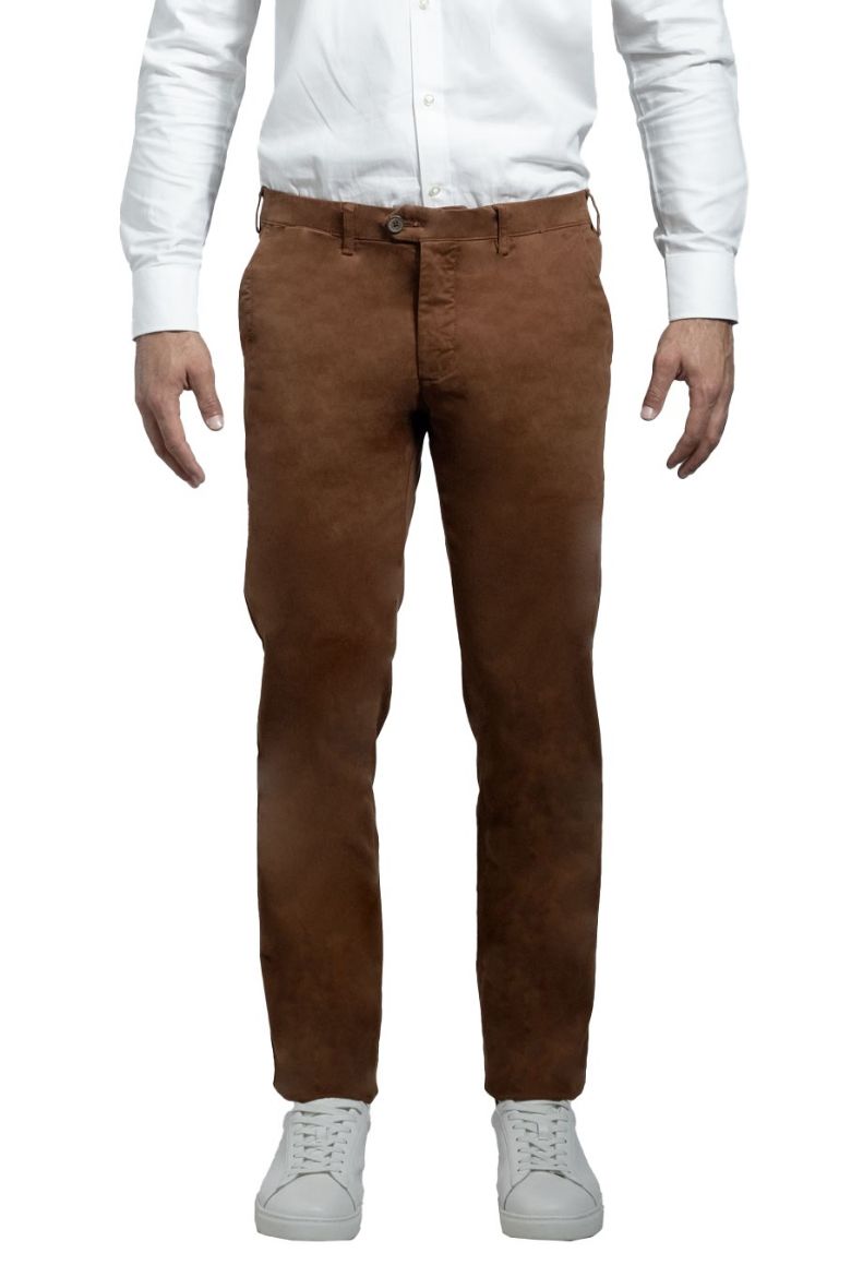 Imagen de Chino casual trousers in twill cotton, solid color, regular fit.